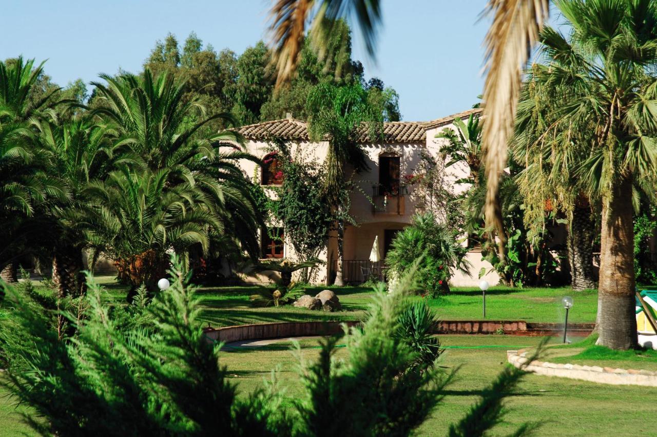 Baia Delle Palme Beach Santa Margherita di Pula Exterior foto